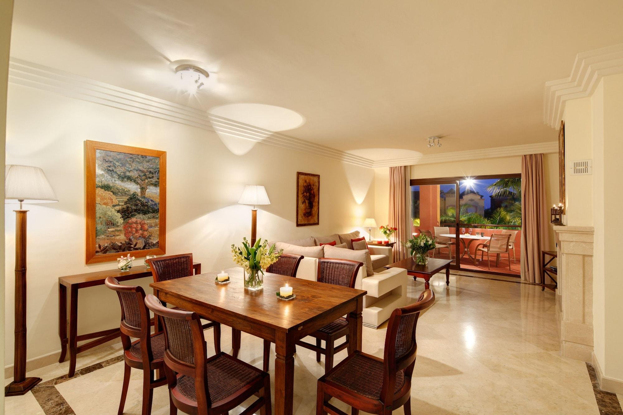 Vasari Resort Μαρμπέλλα Εξωτερικό φωτογραφία