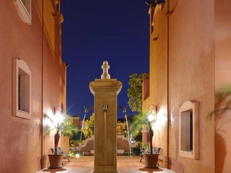 Vasari Resort Μαρμπέλλα Εξωτερικό φωτογραφία